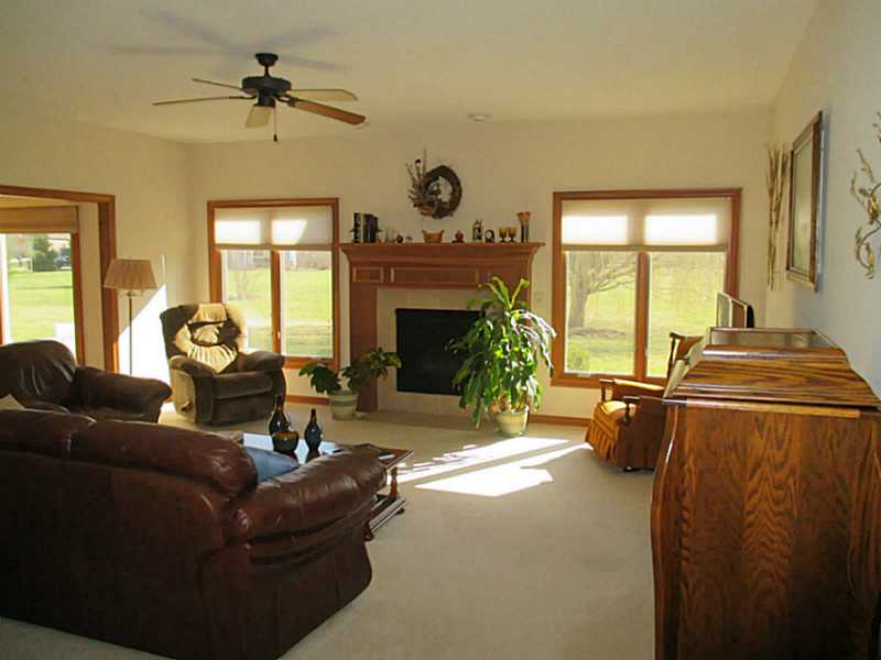 6939 Bitternut Ln, Plainfield, IN 46168 photo 4