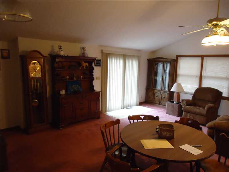 4695 E 75, Franklin, IN 46131 photo 4
