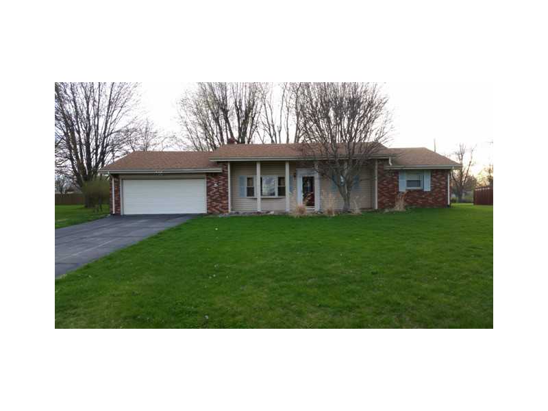939 E Post Rd, Anderson, IN 46012 photo 1