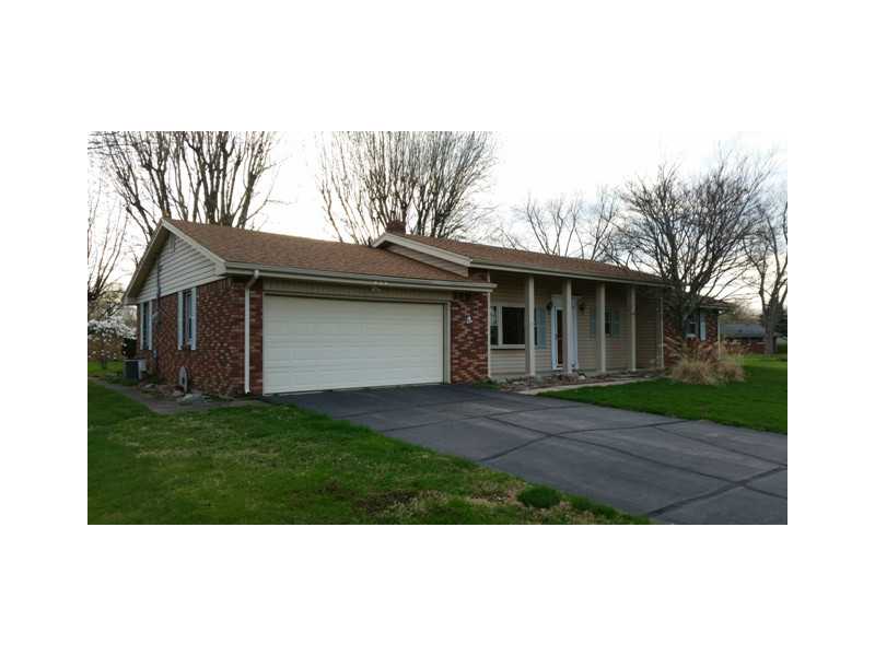 939 E Post Rd, Anderson, IN 46012 photo 2