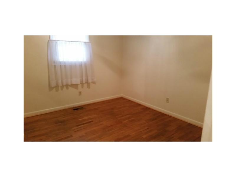 939 E Post Rd, Anderson, IN 46012 photo 13