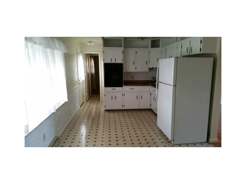 939 E Post Rd, Anderson, IN 46012 photo 9