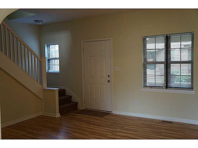 530 Sutherland Ave #d, Indianapolis, IN 46205 photo 5