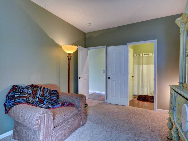 12939 Clairmont Dr, Fishers, IN 46037 photo 11
