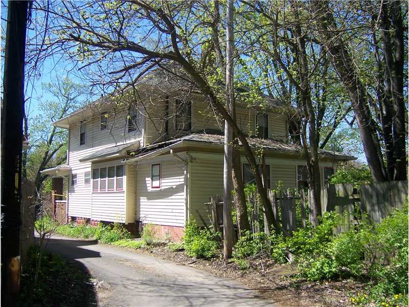 2320 E 16th St, Indianapolis, IN 46201 photo 2