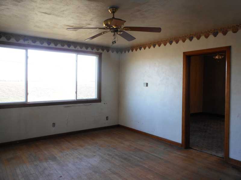 5850 E 100, Windfall, IN 46076 photo 7