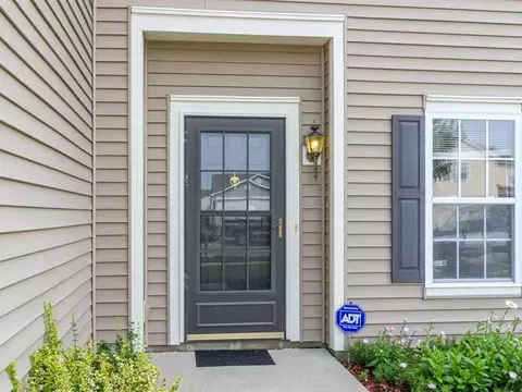 8284 S Midnight Dr, Pendleton, IN 46064 photo 2