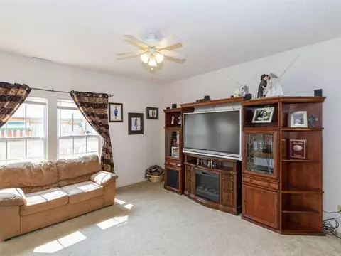 8284 S Midnight Dr, Pendleton, IN 46064 photo 5