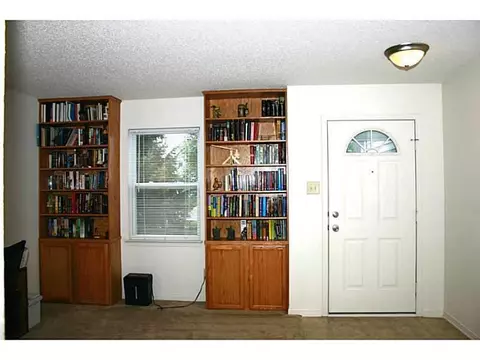 9485 W Constellation Dr, Pendleton, IN 46064 photo 7