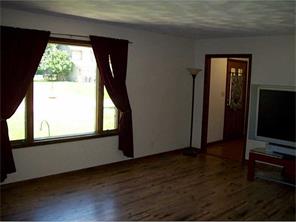 204 Lucky Ln, Pendleton, IN 46064 photo 3