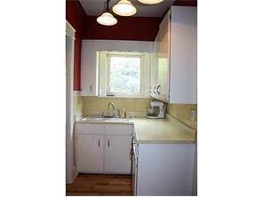524 E Main St, Plainfield, IN 46168 photo 9