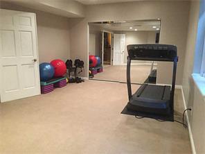7598 Sloop Cir, Fishers, IN 46038 photo 15