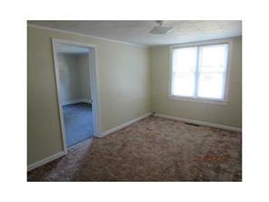 401 E Franklin St, Colfax, IN 46035 photo 12