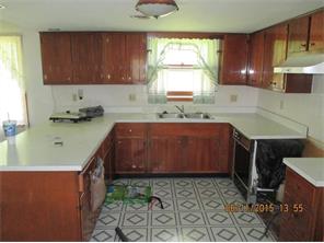422 Julia Dr, Columbus, IN 47203 photo 8