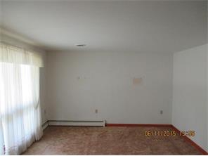 422 Julia Dr, Columbus, IN 47203 photo 5