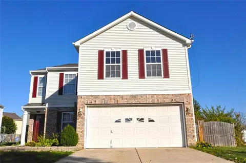 8496 S Comet Ln, Pendleton, IN 46064 photo 1