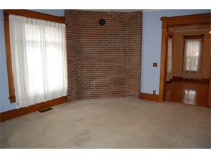 301 E State St, Pendleton, IN 46064 photo 5