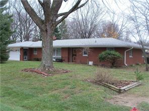 845 Gary Dr, Plainfield, IN 46168 photo 2