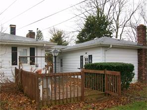 306 E Broadway Ave, Arcadia, IN 46030 photo 4