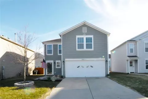 9585 W Constellation Dr, Pendleton, IN 46064 photo 1