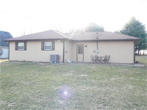 108 N Fairfield Ln, Pendleton, IN 46064 photo 13