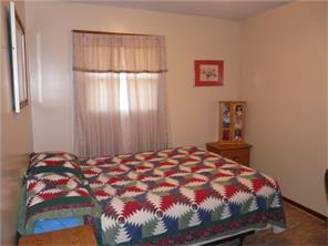 108 N Fairfield Ln, Pendleton, IN 46064 photo 9