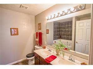 8399 Catchfly Dr, Plainfield, IN 46168 photo 12