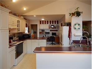 860 Southwood Dr, Indianapolis, IN 46227 photo 4