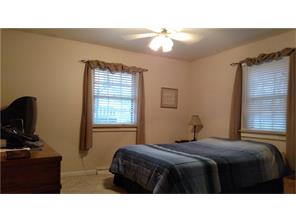1030 Beechtree Dr, Columbus, IN 47203 photo 3