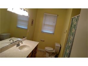 1030 Beechtree Dr, Columbus, IN 47203 photo 8