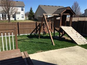 8418 Bluestem Ln, Plainfield, IN 46168 photo 14