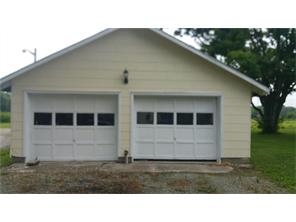 107 E Main St, Markleville, IN 46056 photo 4