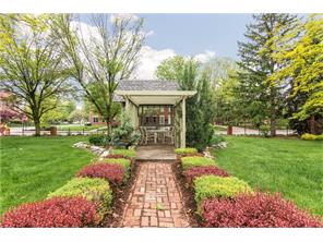 614 E Saint Clair St, Indianapolis, IN 46202 photo 13
