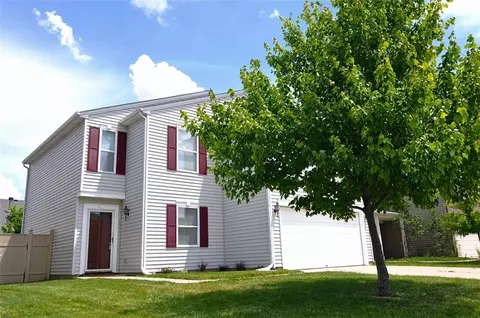 9480 W Constellation Dr, Pendleton, IN 46064 photo 1