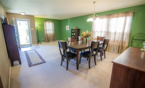 9579 W Stargazer Dr, Pendleton, IN 46064 photo 2