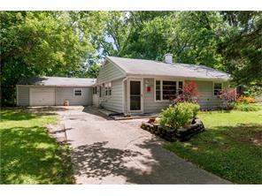 8262 E 48th St, Lawrence, IN 46226 photo 1