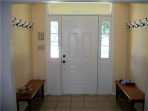 27 E Maple Dr, Franklin, IN 46131 photo 2