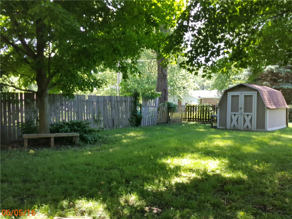 405 E Broadway Ave, Arcadia, IN 46030 photo 9