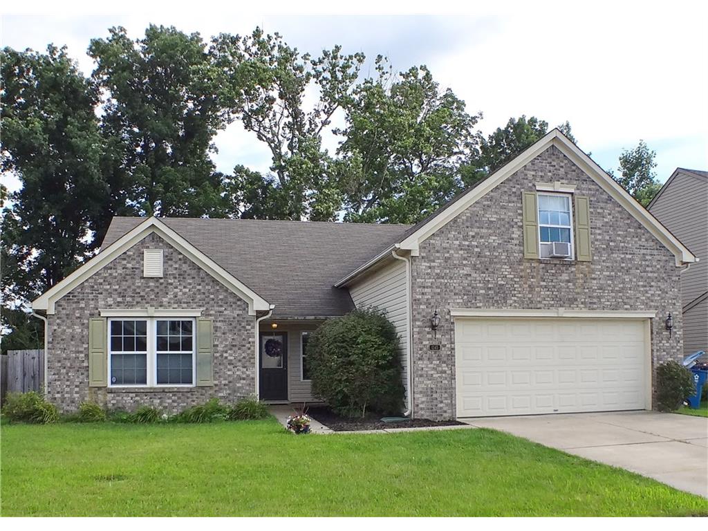 1345 Softwind Dr, Indianapolis, IN 46260 photo 1