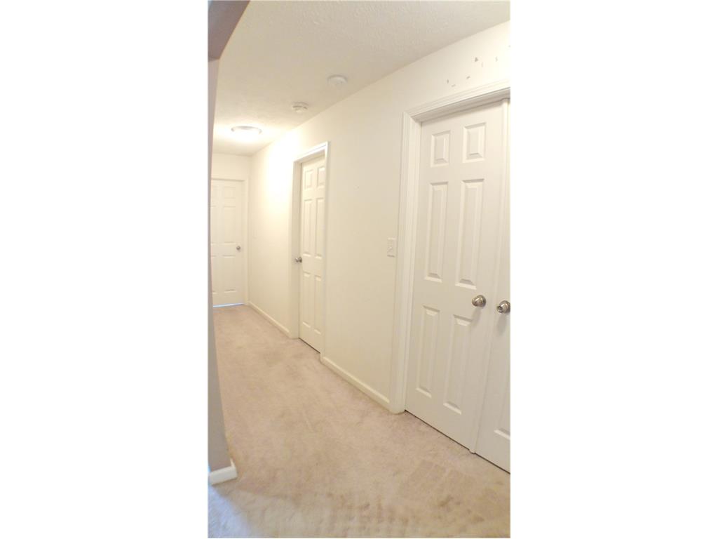1345 Softwind Dr, Indianapolis, IN 46260 photo 5