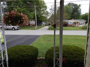516 E Silver St, Knightstown, IN 46148 photo 2