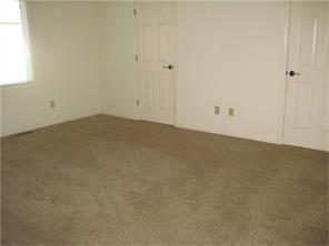 220 Andrews Blvd E, Plainfield, IN 46168 photo 6