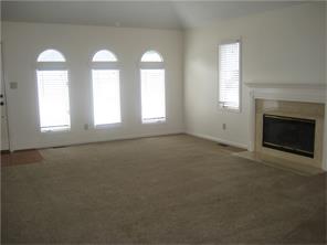 220 Andrews Blvd E, Plainfield, IN 46168 photo 3