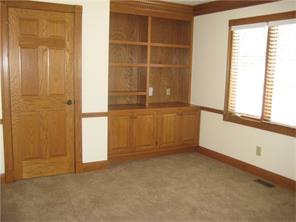 220 Andrews Blvd E, Plainfield, IN 46168 photo 7