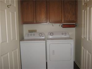 220 Andrews Blvd E, Plainfield, IN 46168 photo 9