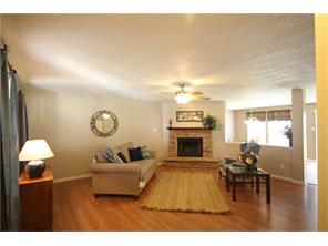 2220 Shadowbrook Dr, Plainfield, IN 46168 photo 2
