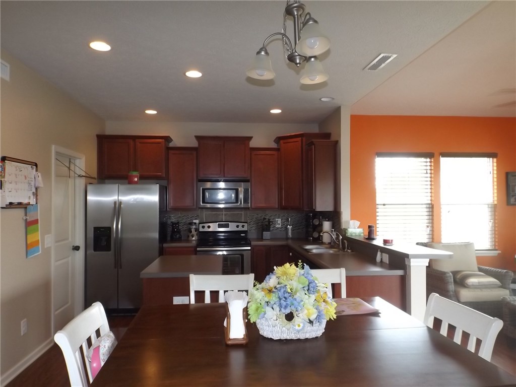 2228 Boneset Dr, Plainfield, IN 46168 photo 5