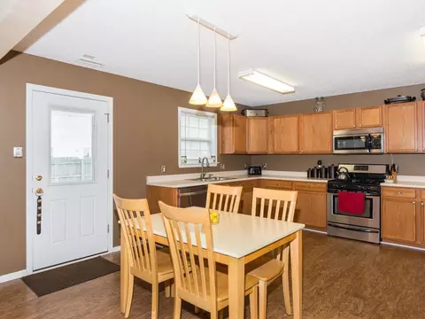 9451 W Quarter Moon Dr, Pendleton, IN 46064 photo 6