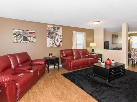 9451 W Quarter Moon Dr, Pendleton, IN 46064 photo 7