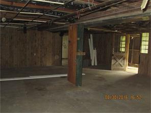 875 E 4th St, Clinton, IN 47842 photo 13